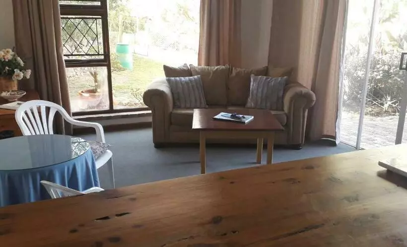 ペンション Crashing Waves Self Catering Unit