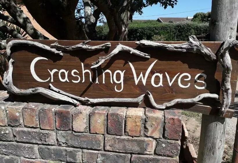 ペンション Crashing Waves Self Catering Unit