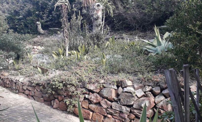 بنسيون Crashing Waves Self Catering Unit