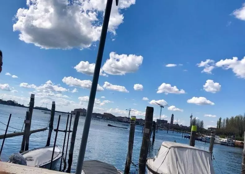 پانسیون Kibò Urban Lodge Chioggia Adults Only