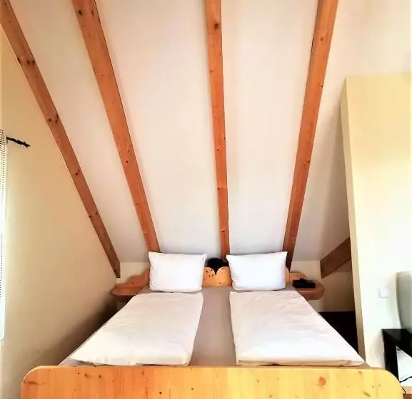 Pension Bella Vista   Winzerhof Golk