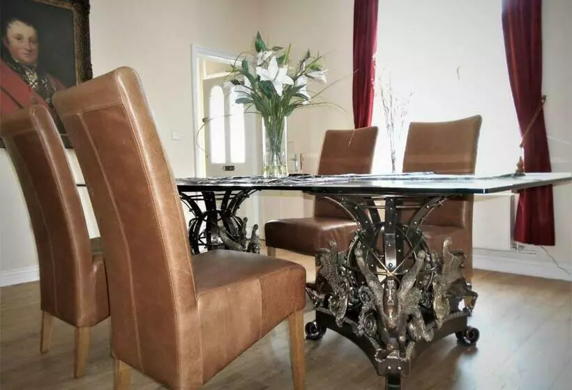 Riverside Bed & Breakfast