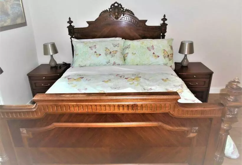 Riverside Bed & Breakfast