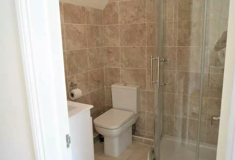 Riverside Bed & Breakfast