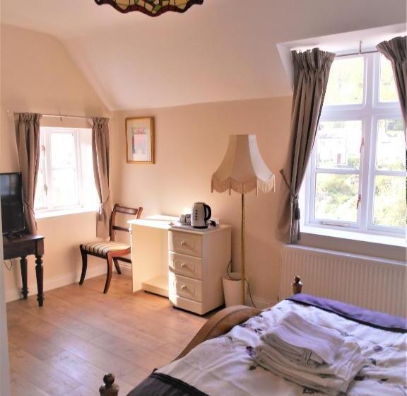 Riverside Bed & Breakfast