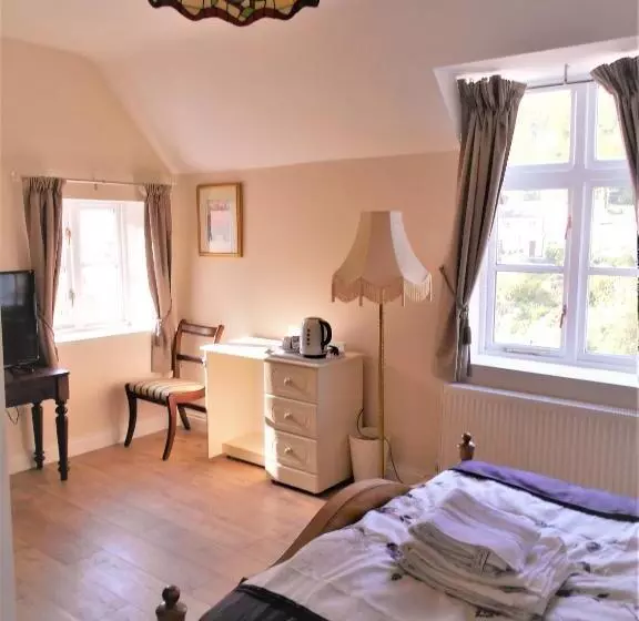 Riverside Bed & Breakfast