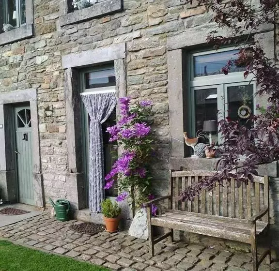 ベッドアンドブレックファースト A La Grange D En Haut