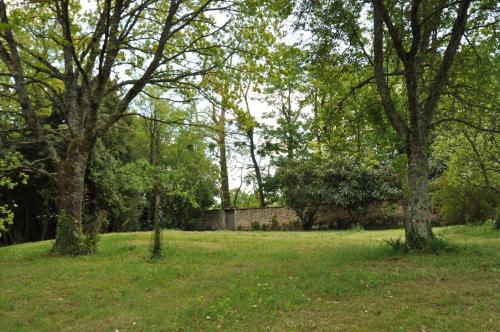 مبيت وإفطار Le Logis Du Plessis