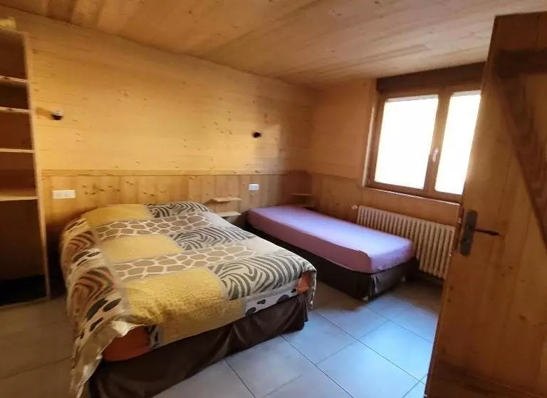 ホテル Du Lac Des Corbeaux