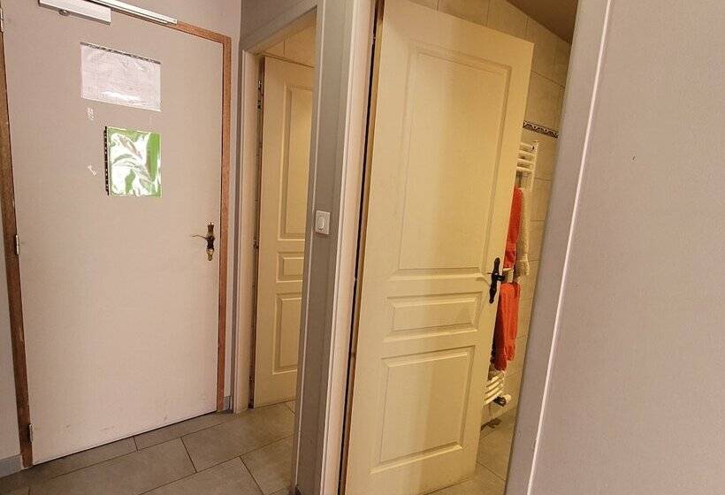 בית מלון כפרי Du Lac Des Corbeaux