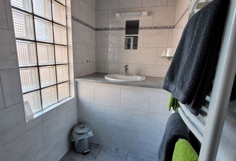 בית מלון כפרי Du Lac Des Corbeaux