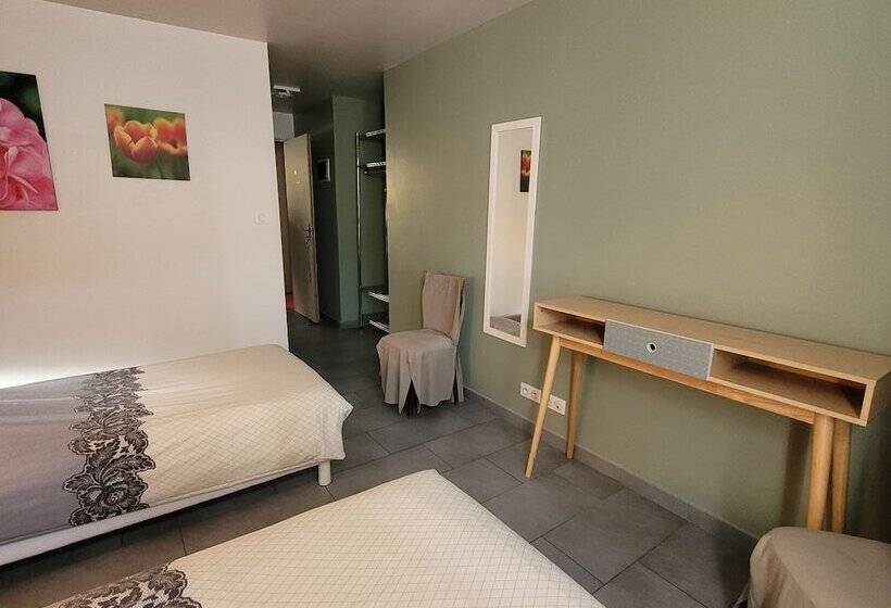 בית מלון כפרי Du Lac Des Corbeaux