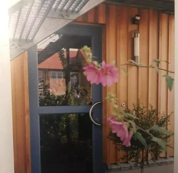 هتل Gästehaus/fewos/boardinghaus Lüneburg Süd