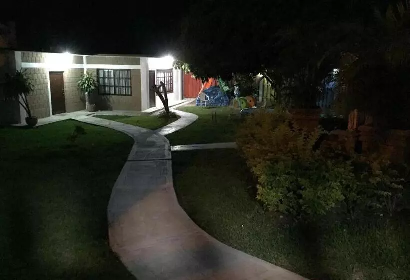 Majatalo Hostal Aquismon