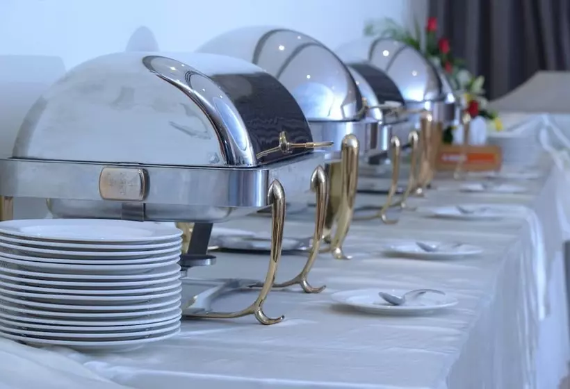 هتل Al Madina Suites Doha