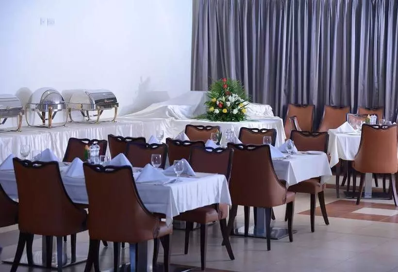 هتل Al Madina Suites Doha