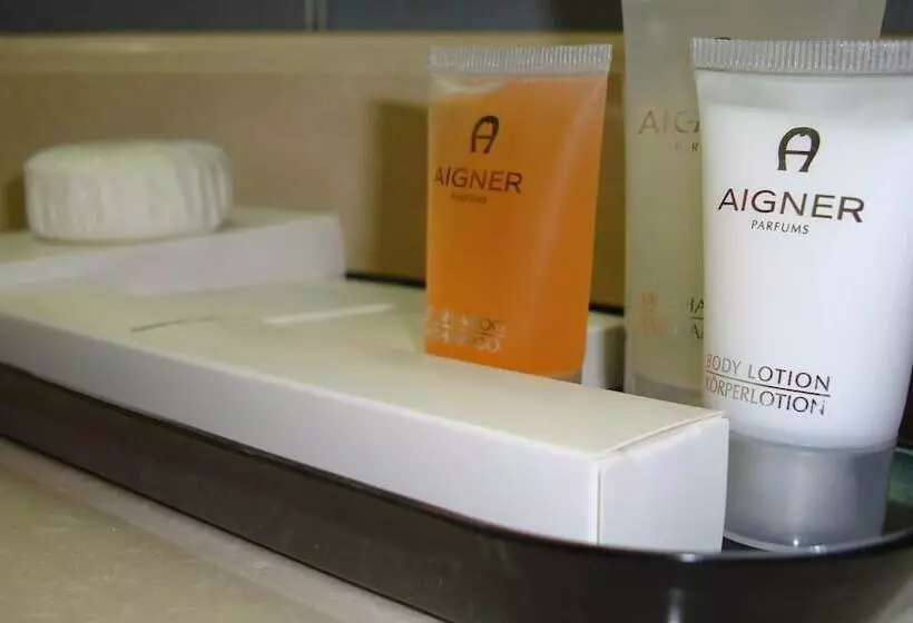 هتل Al Madina Suites Doha