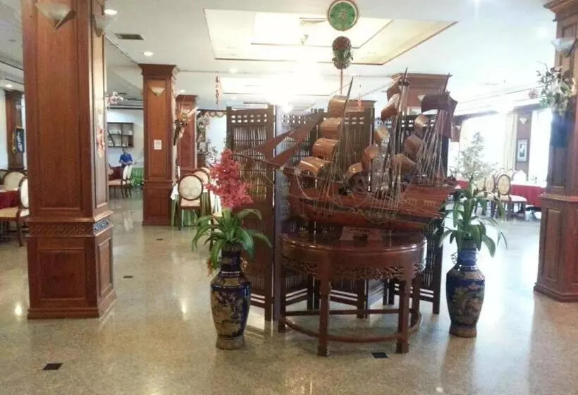 Hotelli Angkham