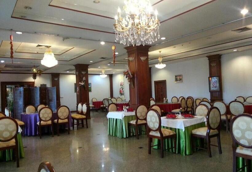 בית מלון כפרי Angkham