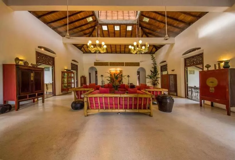 Hotel Apa Villa Illuketia