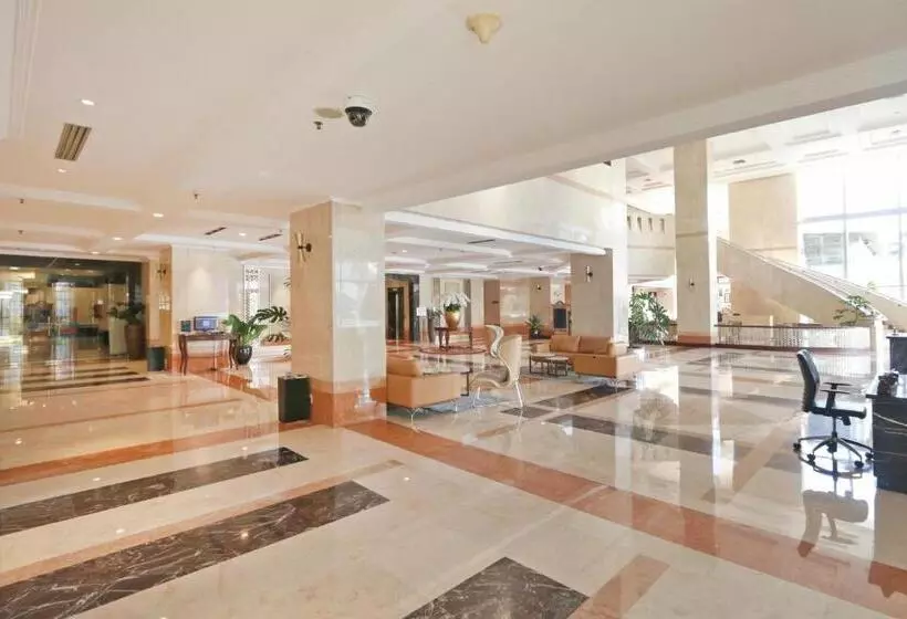 فندق Bidakara Jakarta