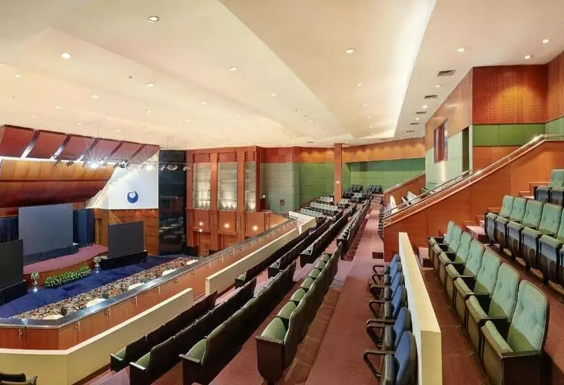 فندق Bidakara Jakarta