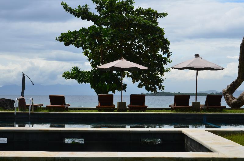 فندق Cocotinos Sekotong, A Boutique Beach Resort & Spa