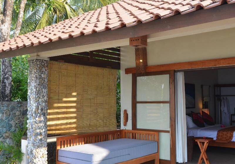 فندق Cocotinos Sekotong, A Boutique Beach Resort & Spa