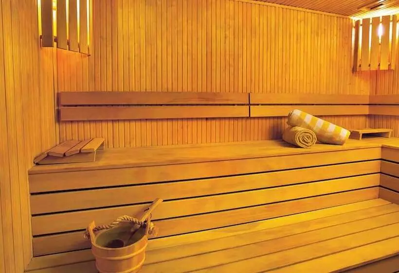 בית מלון כפרי Crowne Plaza New Delhi Mayur Vihar Noida, An Ihg