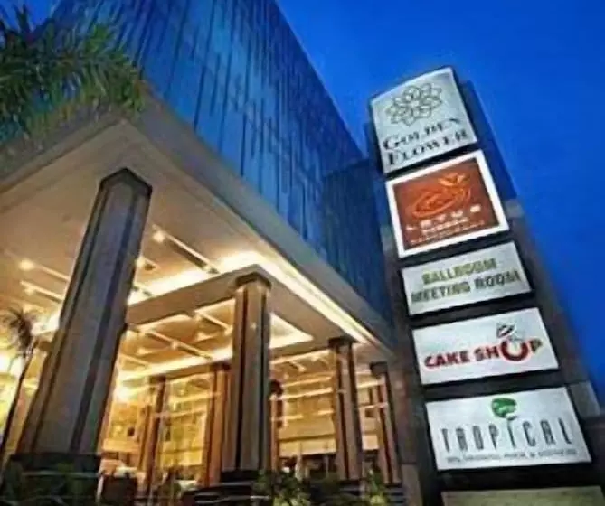 Golden Flower By Kagum Hotels