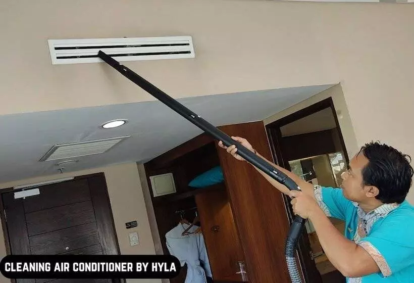 בית מלון כפרי Grand Ixora Kuta Resort