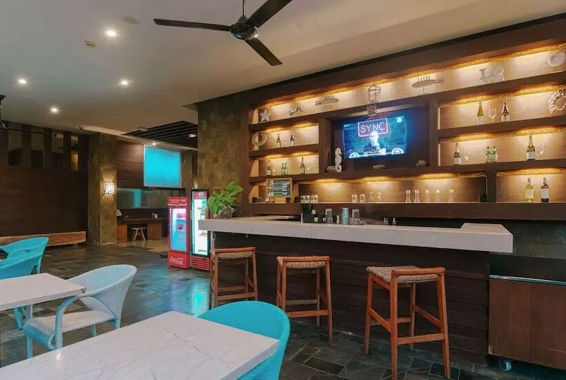 בית מלון כפרי Grand Ixora Kuta Resort