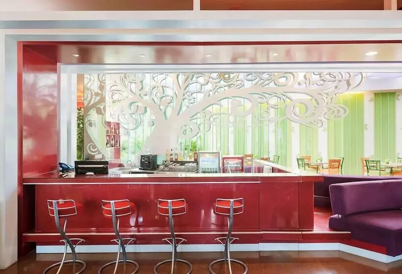 Hotel Ibis Styles Bali Denpasar