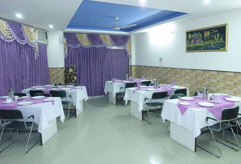 ホテル Karat 87 Inn