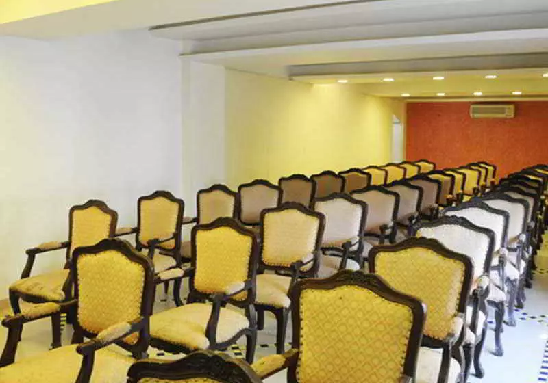 酒店 Neelkanth Blues