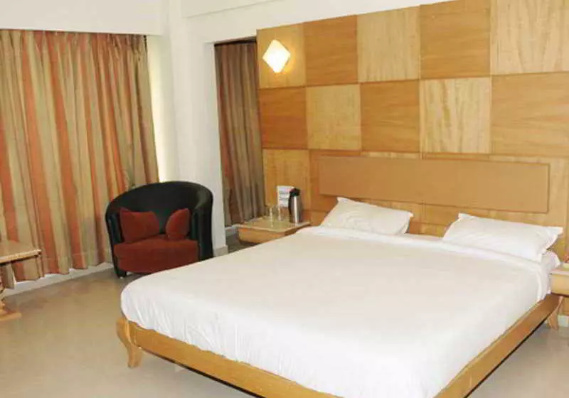 酒店 Neelkanth Blues