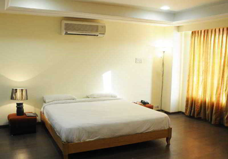 Отель Neelkanth Blues