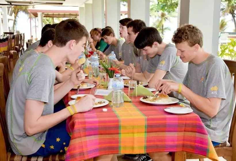 Отель Paradise Beach