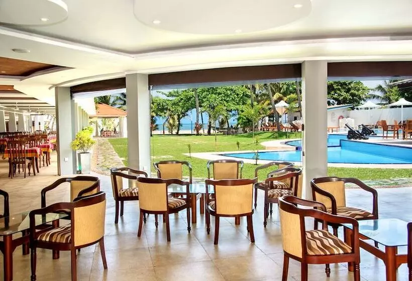 Отель Paradise Beach