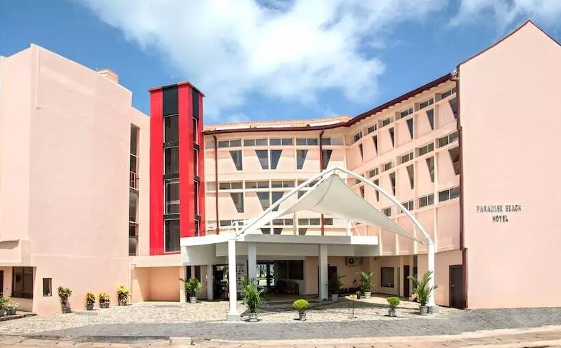 Отель Paradise Beach