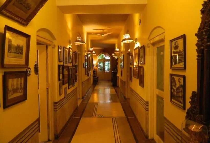 هتل Ranjit S Svaasa Amritsar