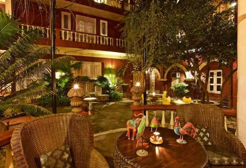 هتل Ranjit S Svaasa Amritsar