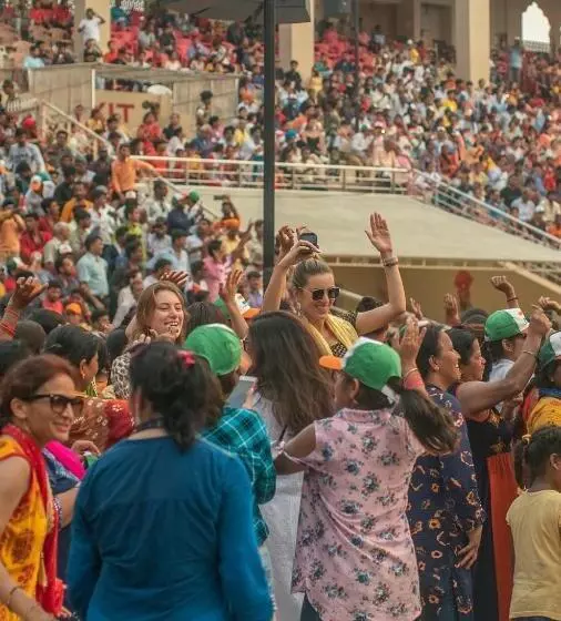 هتل Ranjit S Svaasa Amritsar