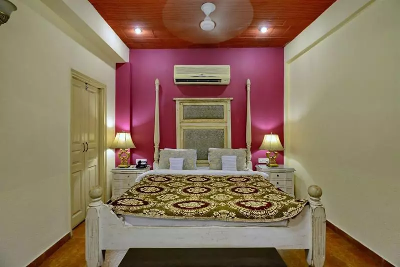 هتل Ranjit S Svaasa Amritsar