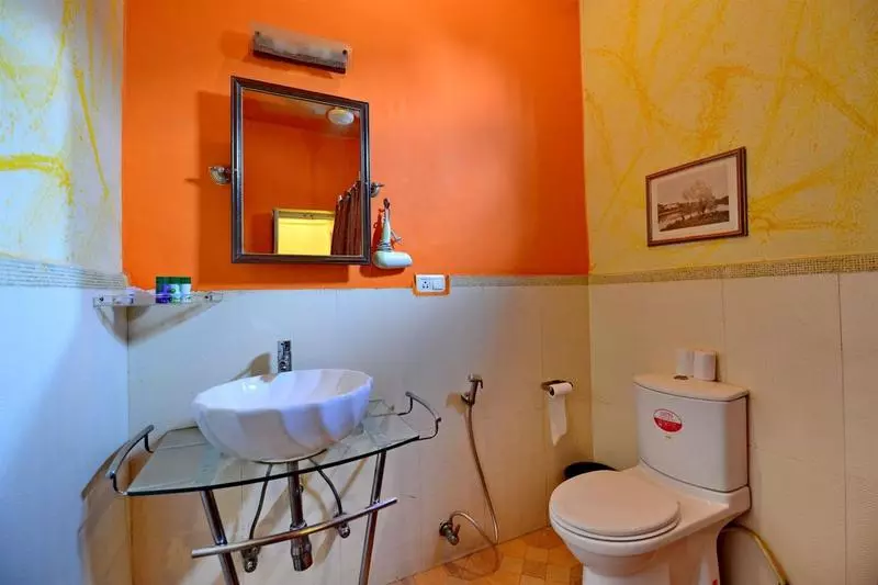 هتل Ranjit S Svaasa Amritsar