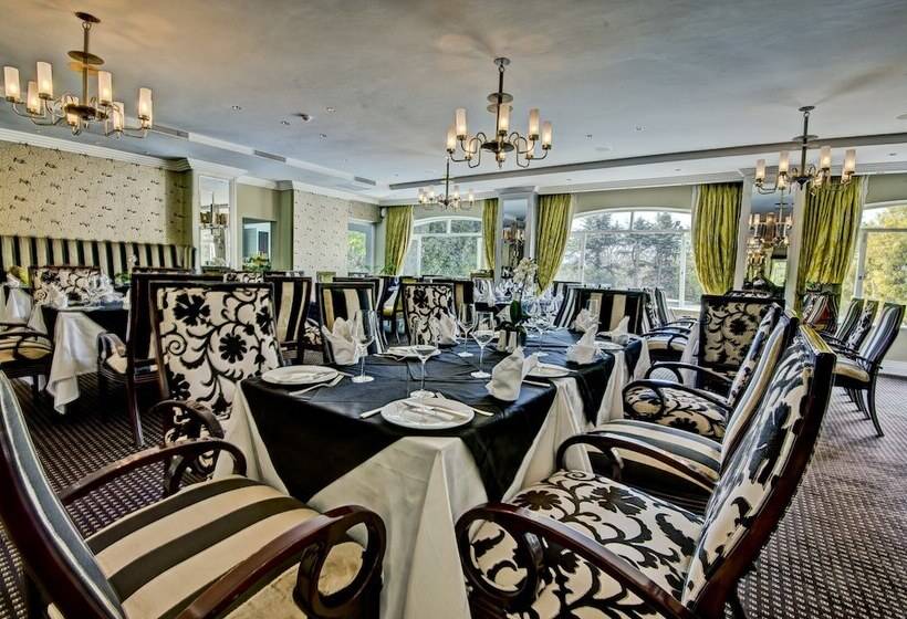 Отель The Marion On Nicol