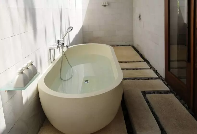 Hôtel The Menjangan By Lifestyleretreats