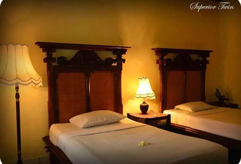 酒店 The Rishi Candidasa Beach