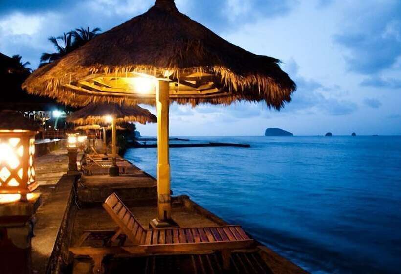 酒店 The Rishi Candidasa Beach