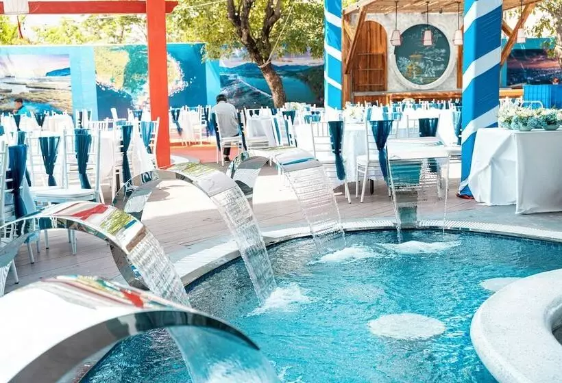 هتل Tui Blue Tuy Hoa   Wellness & Retreat